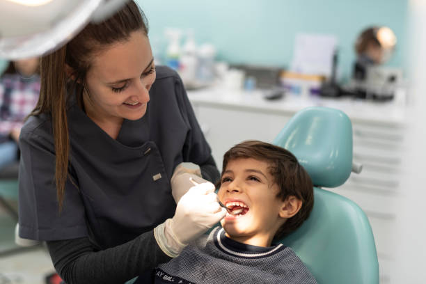 Best Pediatric Emergency Dentist in Dyersville, IA